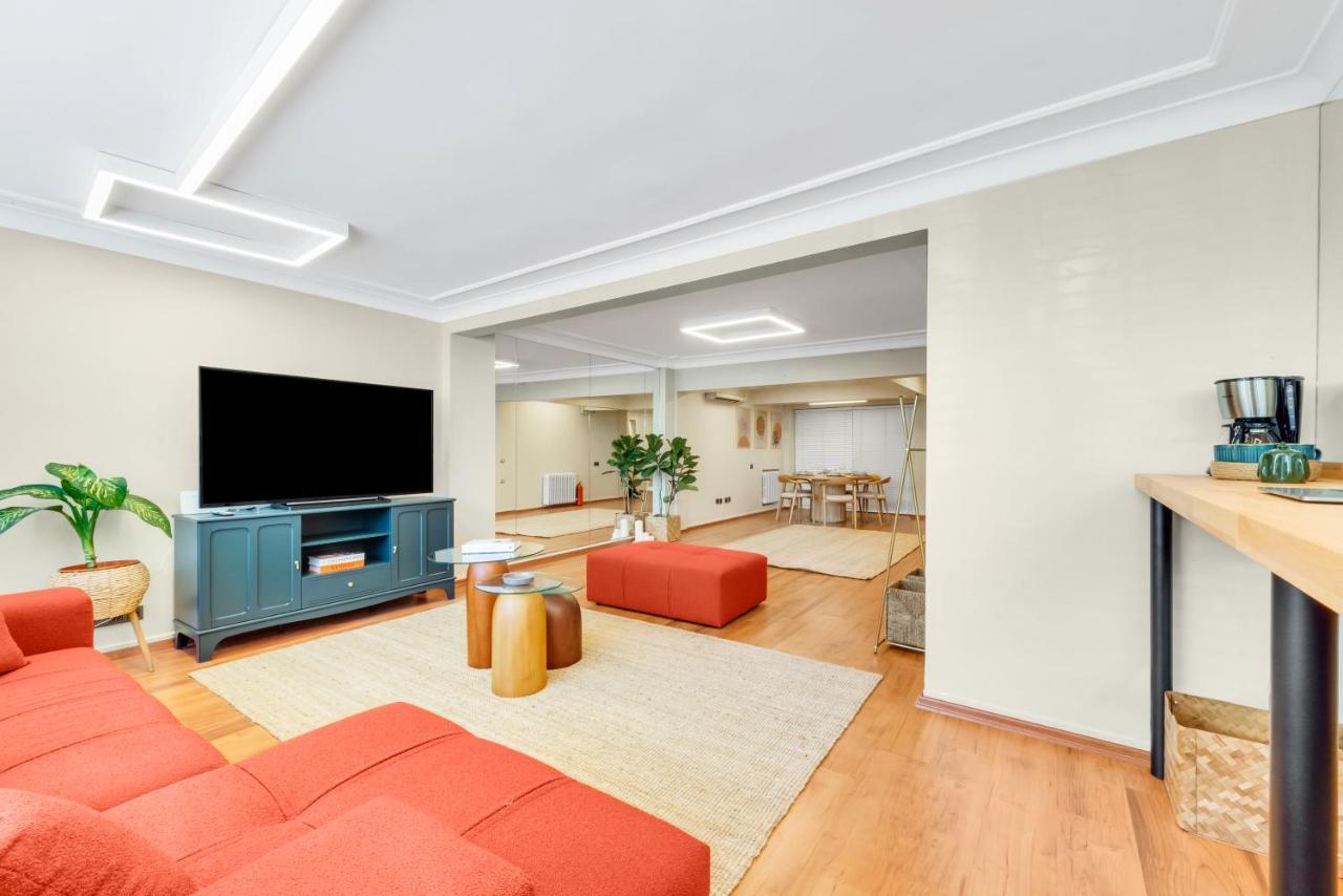Modern Flat In The Heart Of Istanbul Apartment Bagian luar foto
